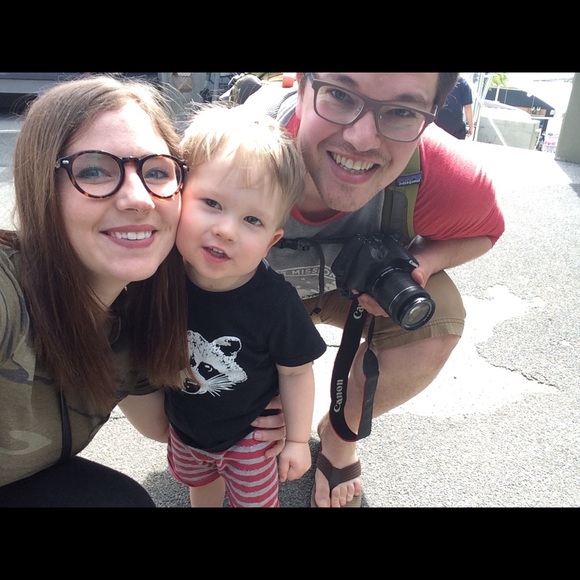 Meet your Posher, Hailey - Picture 1 of 1